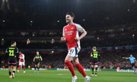 UEFA Champions League 2024-25: Arsenal beats PSV Eindhoven 9-3 on aggregate to book quarterfinal spot – The Headlines