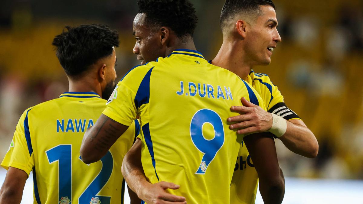 Saudi Pro League 2024: Cristiano Ronaldo scores as 10-man Al Nassr beats Al Kholood 3-1 – The Headlines Saudi Pro League 2024: Cristiano Ronaldo scores as 10-man Al Nassr beats Al Kholood 3-1 – The Headlines