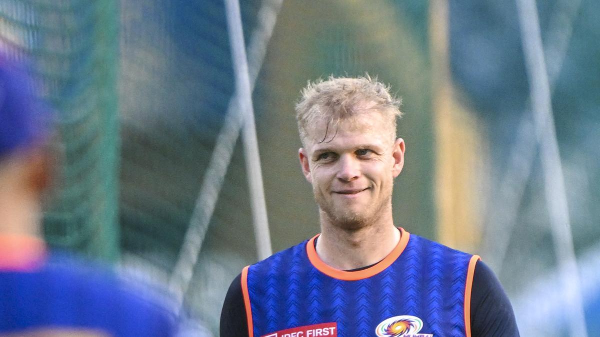 Corbin Bosch, banned by PCB for PSL withdrawal, debuts for MI against LSG – The Headlines