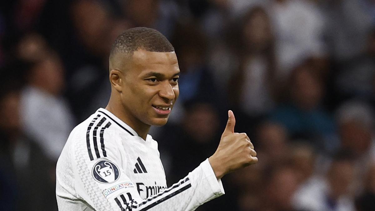 WATCH: Mbappe scores in Barcelona vs Real Madrid Copa del Rey final; his first goal from free-kick – The Headlines