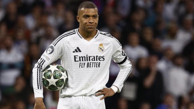 Why is Mbappe not starting in Barcelona vs Real Madrid Copa del Rey final
