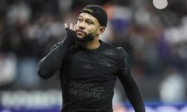 Yellow card for players who stand on the ball, says Brazilian FA – The Headlines