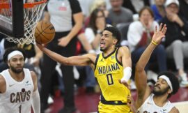 NBA Playoffs: Haliburton earns Pacers win over Cavs; Warriors takes Game 1 from Wolves – The Headlines