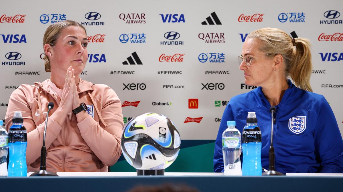 England women’s manager Wiegman disappointed with Earps’ retirement – The Headlines