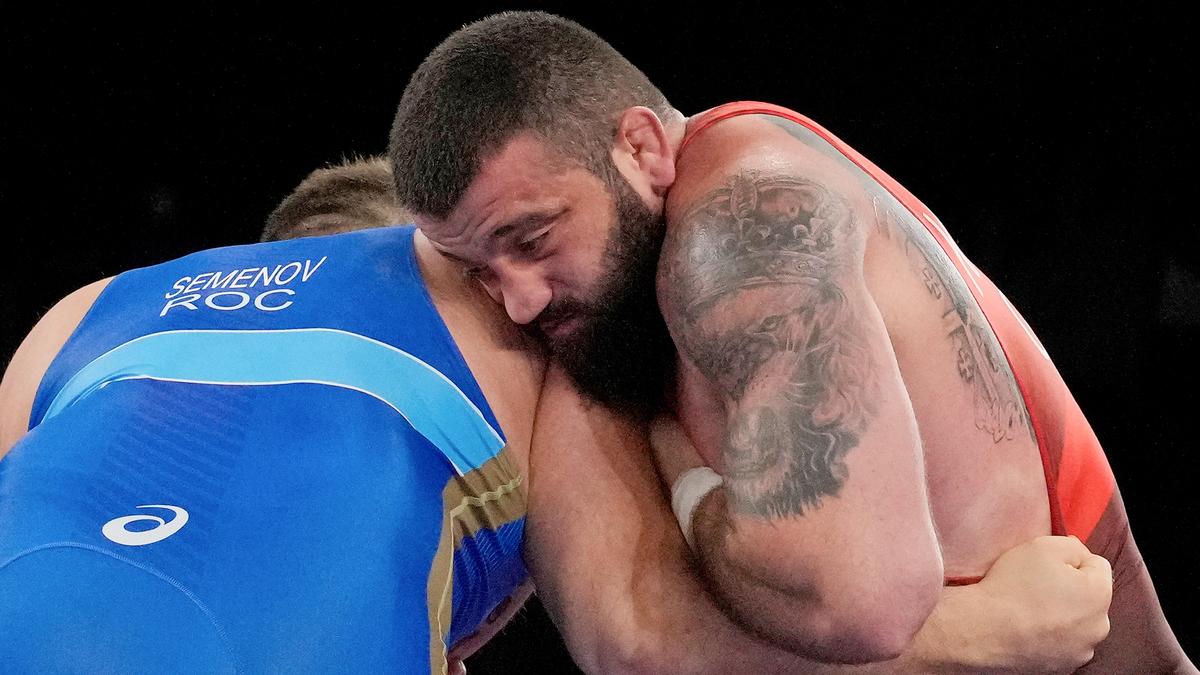 Olympic medalist Iakobi Kajaia banned for 2 years over missed doping tests – The Headlines