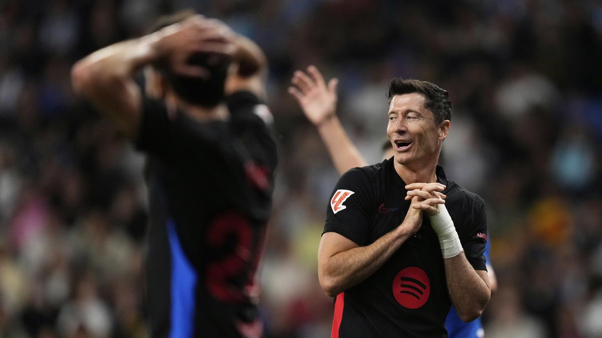 Why Espanyol vs Barcelona La Liga match was briefly halted during first half? – The Headlines