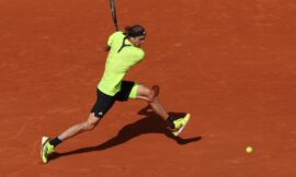 French Open 2025: Zverev beats Cobolli to reach fourth round – The Headlines