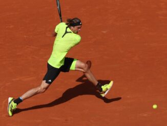 French Open 2025: Zverev beats Cobolli to reach fourth round – The Headlines