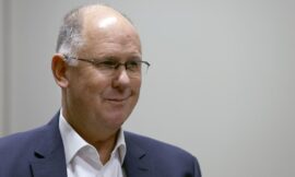 WTA chairman Simon to retire in December – The Headlines