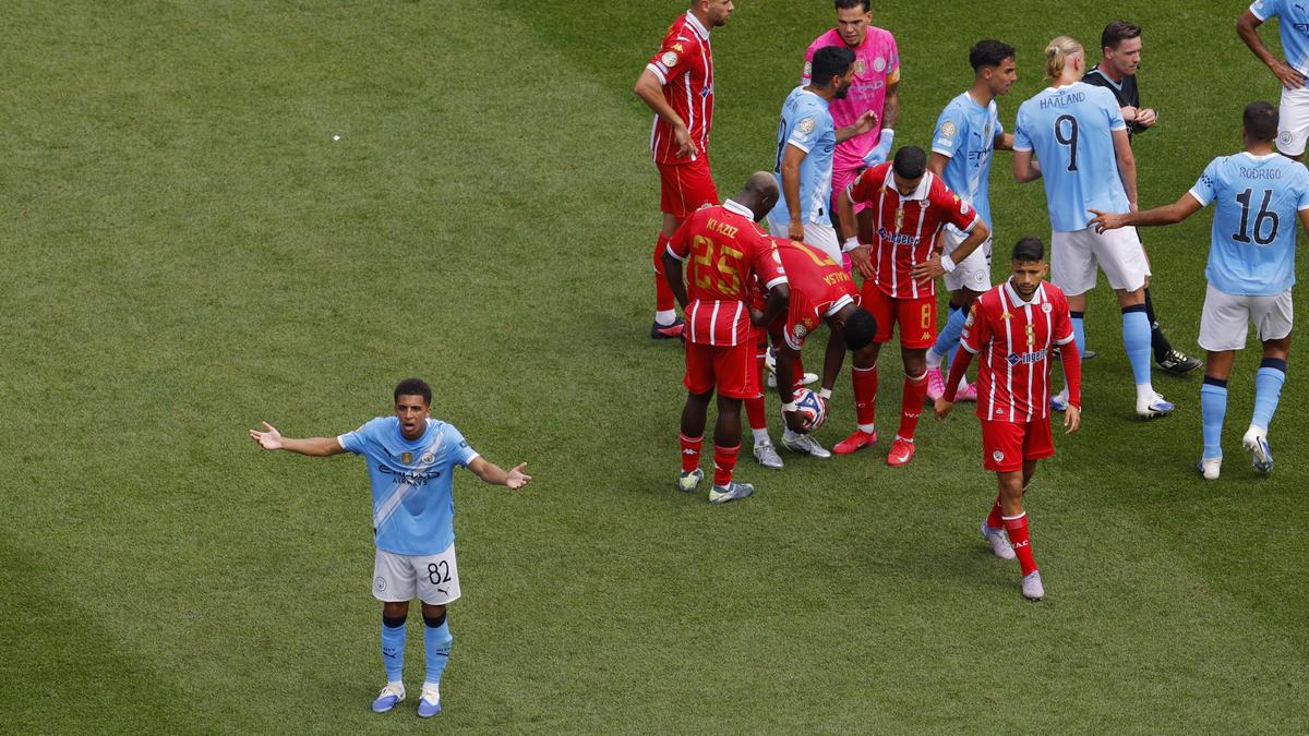 Club World Cup 2025: Animal-rights protester runs onto field with anti-Morocco message – The Headlines