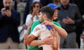 Sunil Gavaskar: Today’s crowd loves a showman – The Headlines