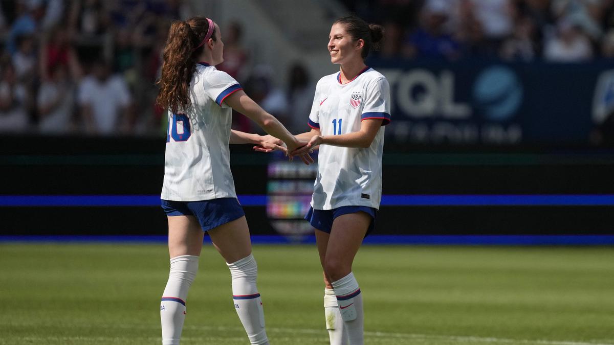USWNT Soccer — Izzy Rodriguez scores on debut as United States beats Ireland 4-0 – The Headlines