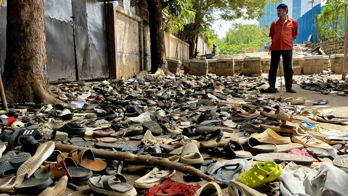 Bengaluru stampede: RCB marketing head, DNA staffers arrested after tragedy at M. Chinnaswamy Stadium – The Headlines