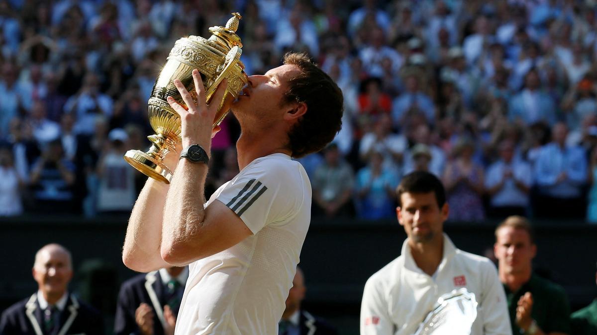 Murray’s autographed shirt from 2013 Wimbledon final up for auction – The Headlines