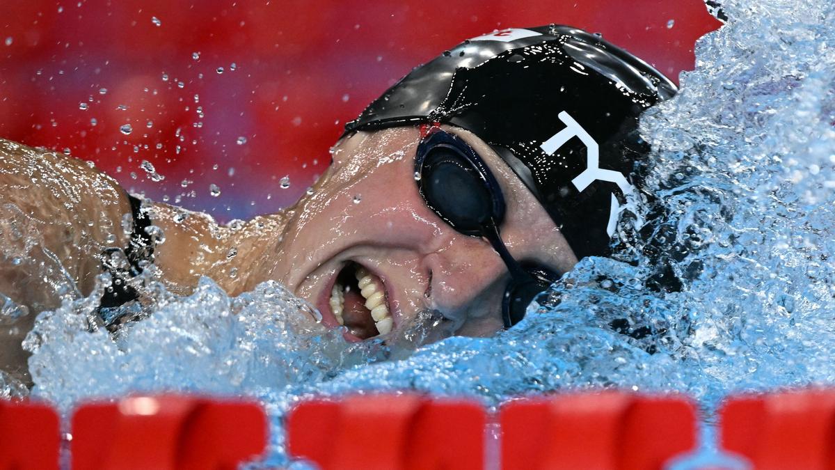 Katie Ledecky remains unbeatable in the 1,500 freestyle at the World Swimming Championships – The Headlines