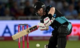 New Zealand crushes Zimbabwe by 60 runs to keep perfect record in T20 tri-series – The Headlines