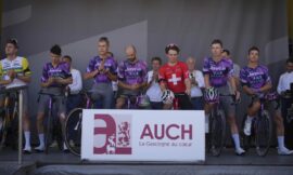 Tour de France pays respects to teen cyclist who died after a crash in Italy – The Headlines