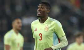 Arsenal signs Valencia defender Cristhian Mosquera from Valencia – The Headlines