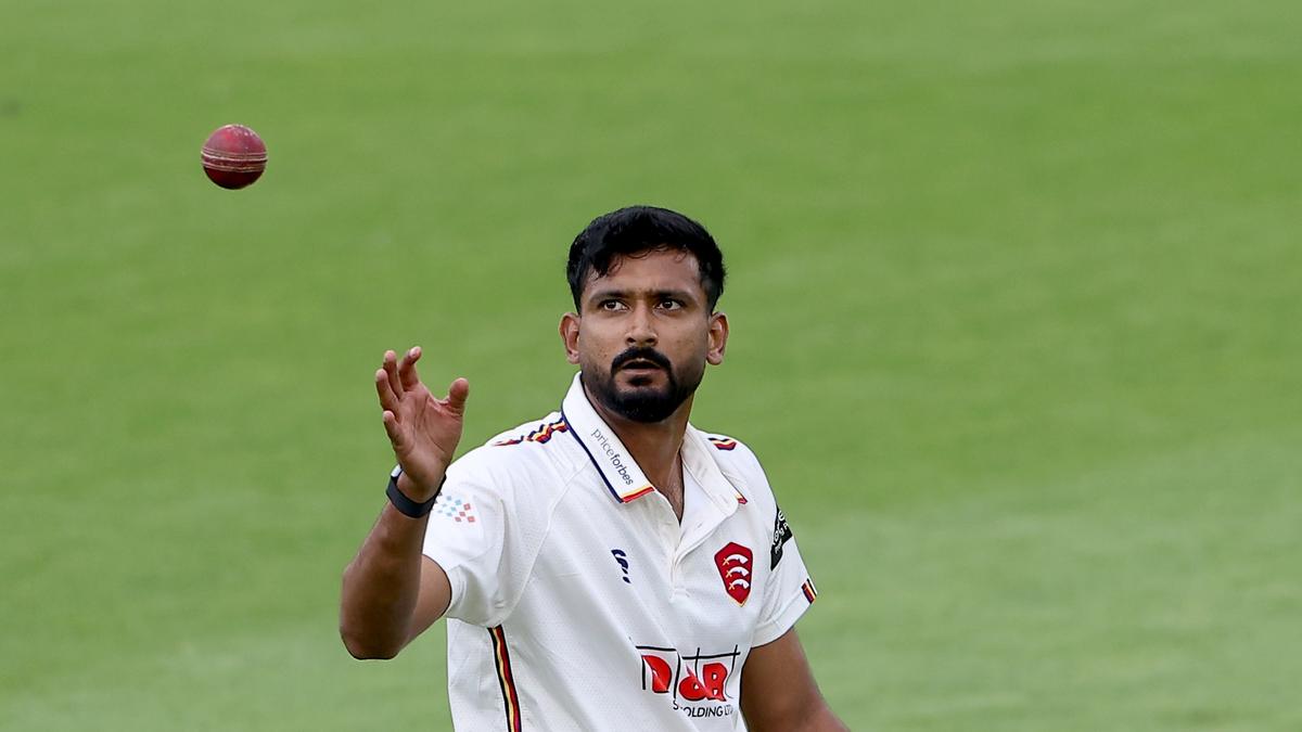 Khaleel Ahmed ends Essex stint early due to personal reasons – The Headlines Khaleel Ahmed ends Essex stint early due to personal reasons – The Headlines
