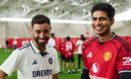 Indian cricket team meets Manchester United – The Headlines