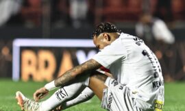 Santos fires coach and Neymar in tears after 6-0 loss against Vasco Da Gama  – The Headlines