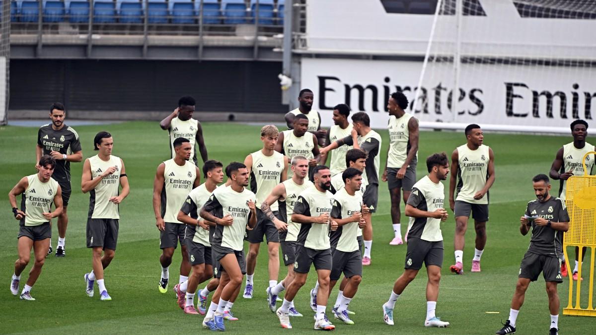 LIVE Real Madrid vs Osasuna updates, La Liga 2025-26: Lineups out; Mbappe, Vinicius start; RMA v OSA, Score, 12:30 AM IST kick-off – The Headlines LIVE Real Madrid vs Osasuna updates, La Liga 2025-26: Lineups out; Mbappe, Vinicius start; RMA v OSA, Score, 12:30 AM IST kick-off – The Headlines