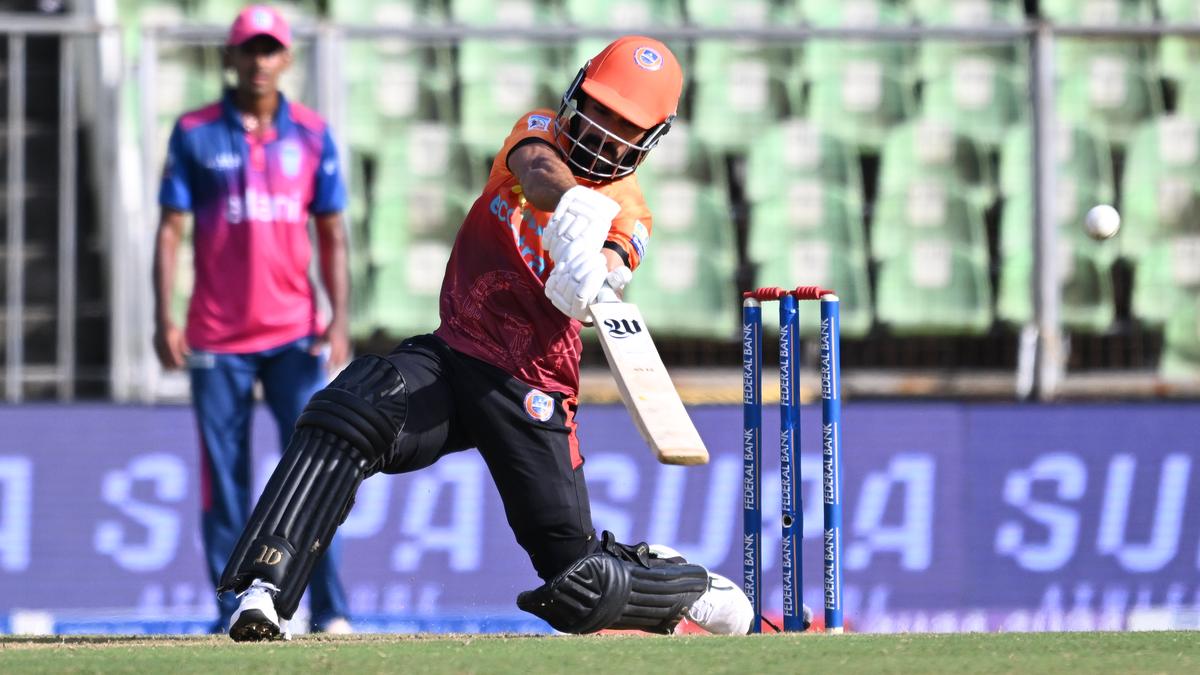 WATCH: Salman Nizar hits 11 sixes in 13 balls during a Kerala Cricket League match – The Headlines