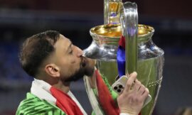 Donnarumma faces uncertain future as PSG closes in on Lille’s Chevalier – The Headlines