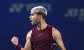 Japan Open 2025: Alcaraz dispels injury fears to reach quarterfinals – The Headlines