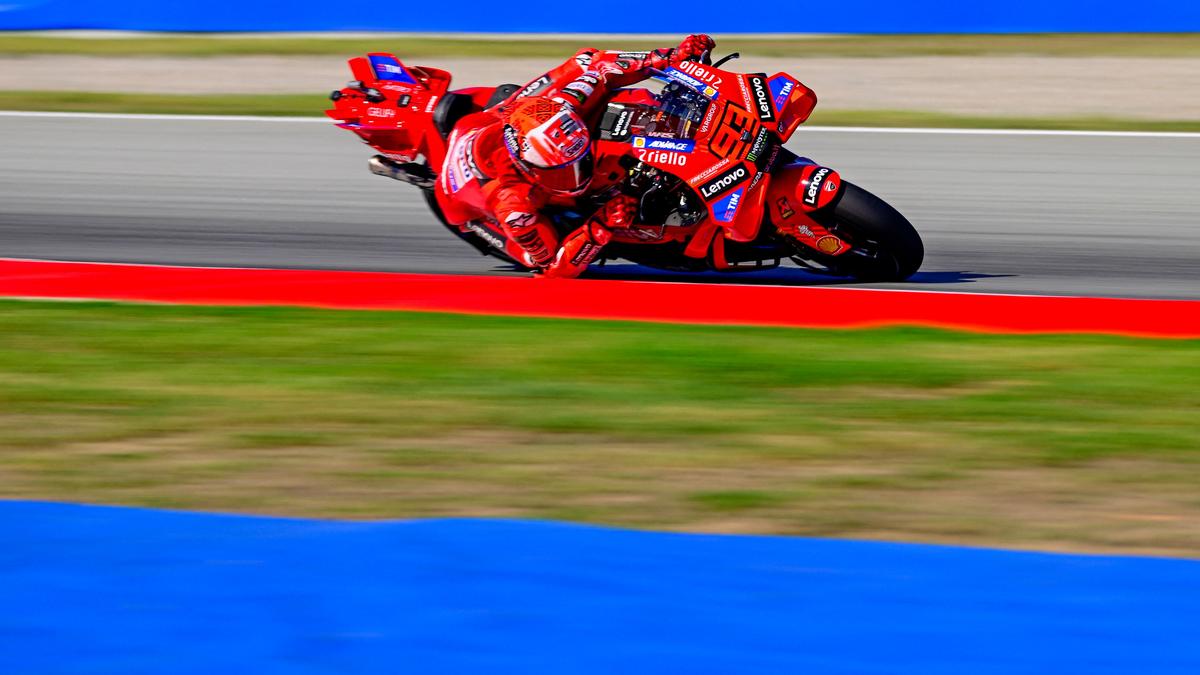 Spanish MotoGP: Marc Marquez wins sprint after brother Alex crashes out – The Headlines