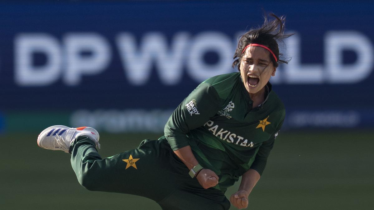 Pakistan skipper Fatima Sana hopes to emulate MS Dhoni at Women’s ODI World Cup 2025 – The Headlines