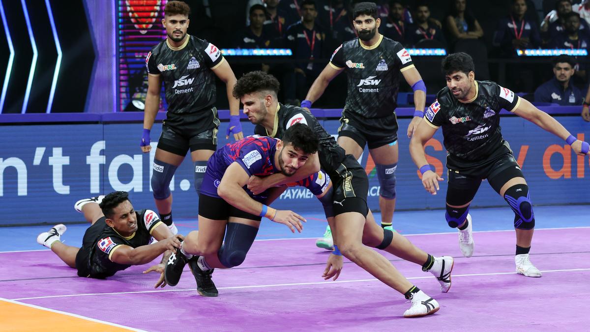 Watch PKL 2025 Highlights: Gujarat Giants starts Chennai leg with win, Dabang Delhi steals last-gasp win over Haryana Steelers – The Headlines