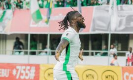 Nigeria keeps World Cup hopes alive with 1-0 win over Rwanda – The Headlines