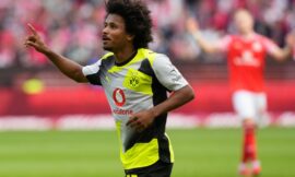 Bundesliga: Dortmund beats Mainz 2-0 to keep pace with Bayern; Frankfurt wins 10-goal spectacle – The Headlines