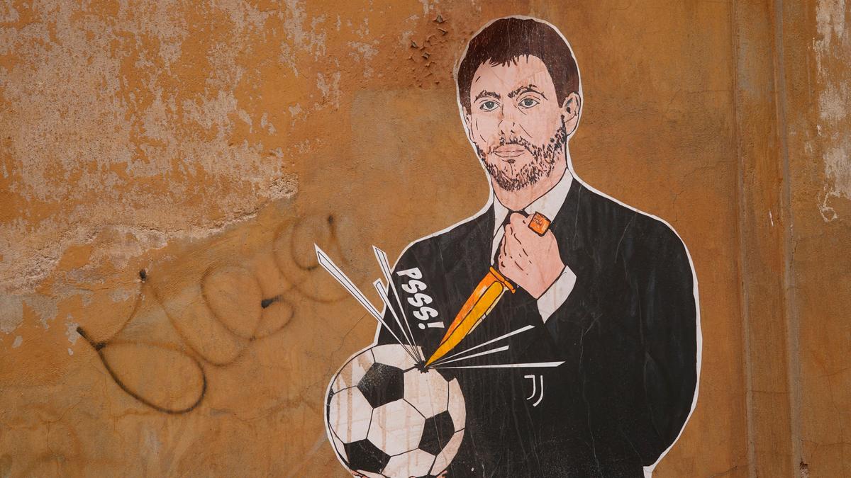 Italian judge approves plea bargain deal for former Juventus chiefs – The Headlines