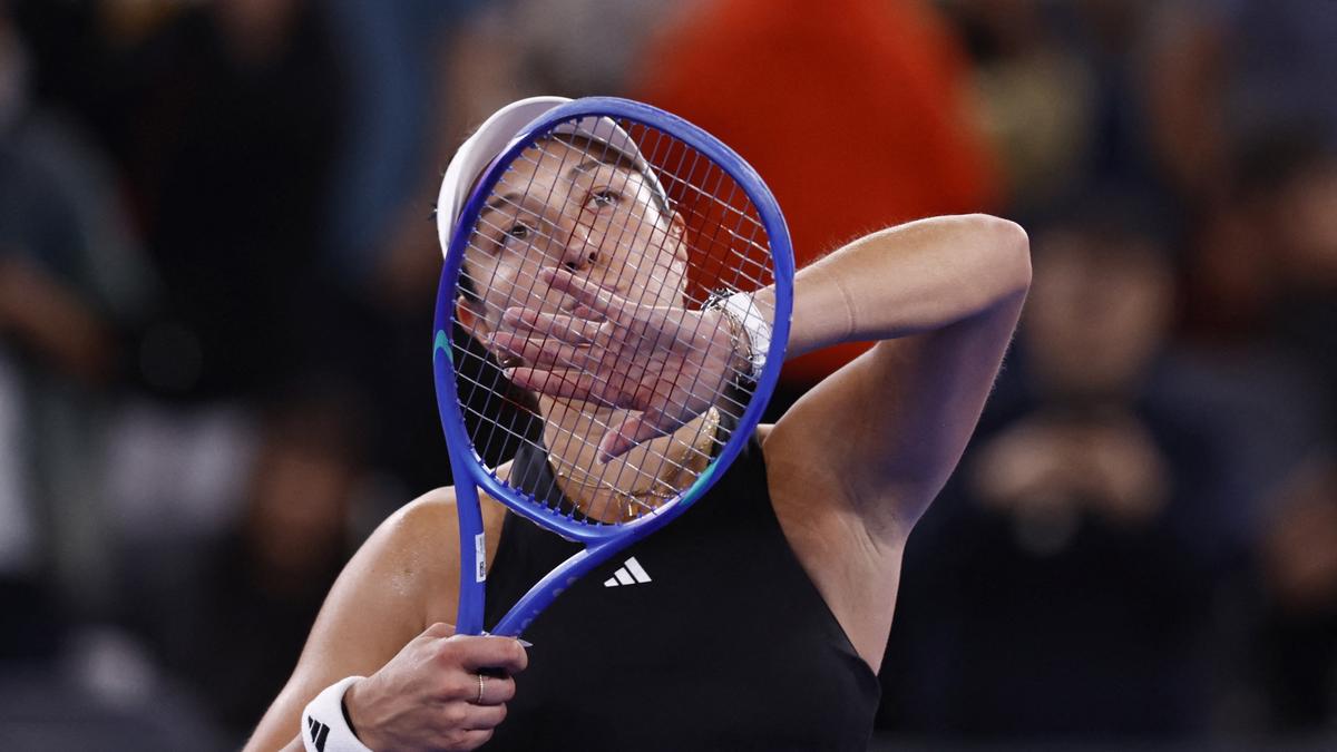 Wuhan Open 2025: Pegula stuns World No. 1 Sabalenka to set up final date with Gauff – The Headlines