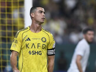 WATCH: Cristiano Ronaldo scores screamer to give Al Nassr lead against Al Fateh in Saudi Pro League – The Headlines