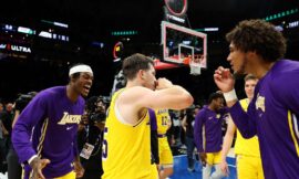 NBA approves sale of Los Angeles Lakers to Mark Walter – The Headlines