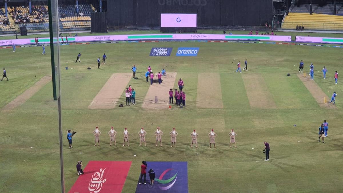 Crowds, Culture and Cricket: Notes from the Women’s World Cup trail – The Headlines Crowds, Culture and Cricket: Notes from the Women’s World Cup trail – The Headlines