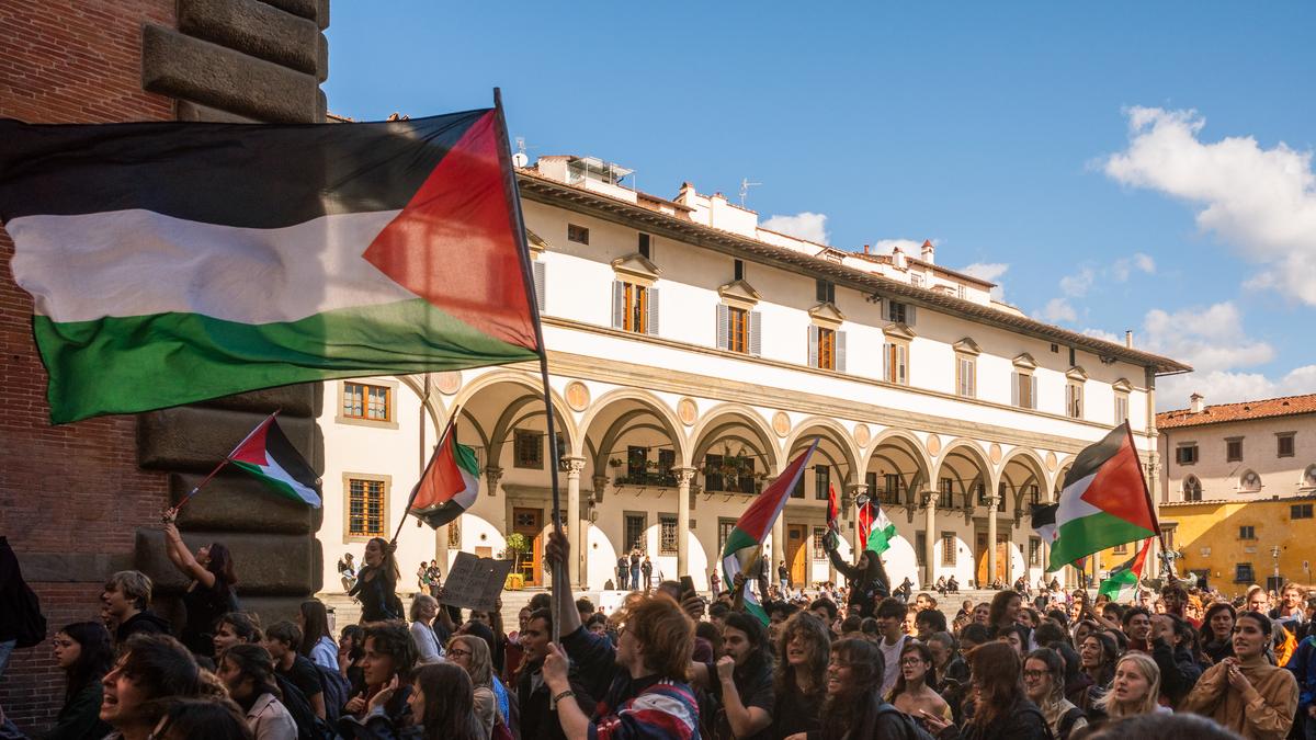Pro-Palestinian protesters reach Italy’s football training centre to oppose game vs Israel – The Headlines