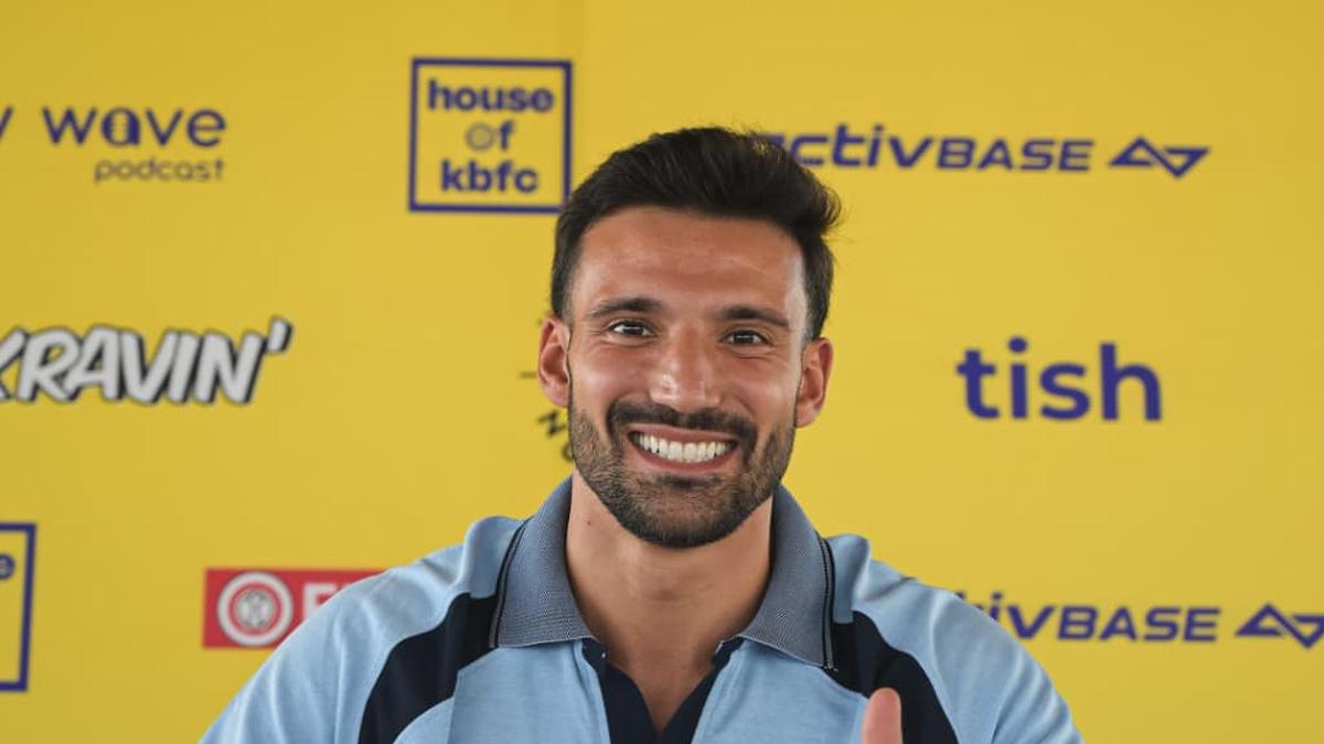 Kerala Blasters signs Portuguese forward Tiago Alves – The Headlines