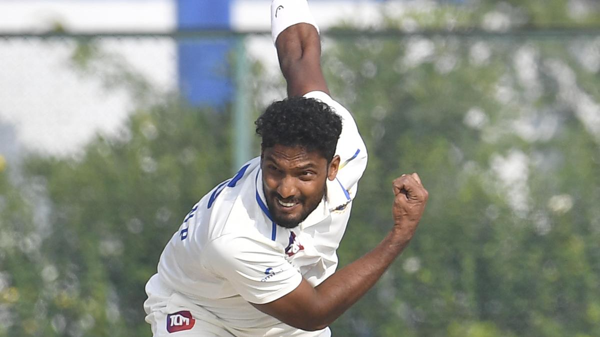 Ranji Trophy: Kerala bowler Basil suffers concussion, Edhen Apple Tom comes in as substitute – The Headlines