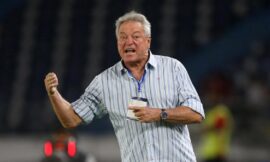 Brazilian coach Abel Braga apologises for homophobic remark about pink training shirts – The Headlines