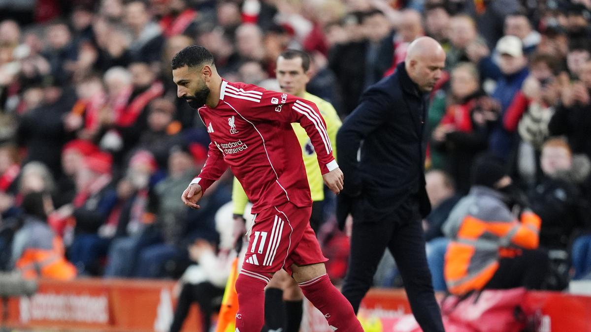 Premier League 2025-26: Liverpool boss Slot says he and Salah have moved on from turbulent week – The Headlines