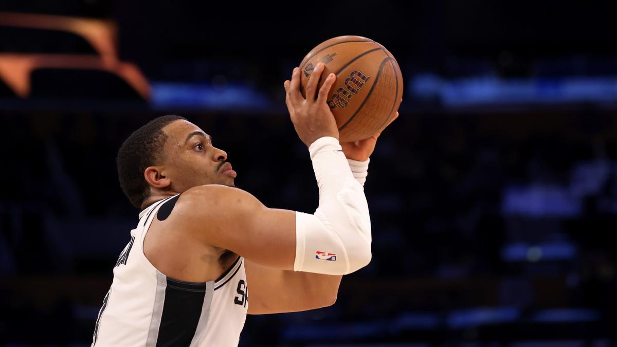 NBA roundup: Spurs knock off Thunder in matchup of West’s best – The Headlines NBA roundup: Spurs knock off Thunder in matchup of West’s best – The Headlines