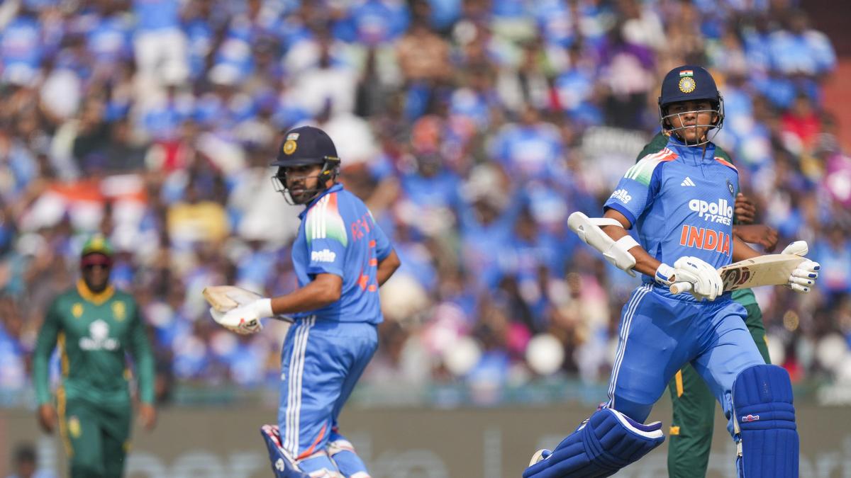 IND vs SA, 2nd ODI: Rohit Sharma falls early, scores just 14 runs – The Headlines