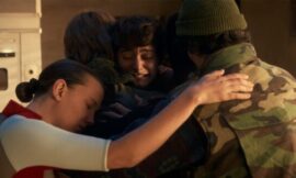 Plastic Surgery Accusations Against Stranger Things Star Are Snowballing – The Headlines