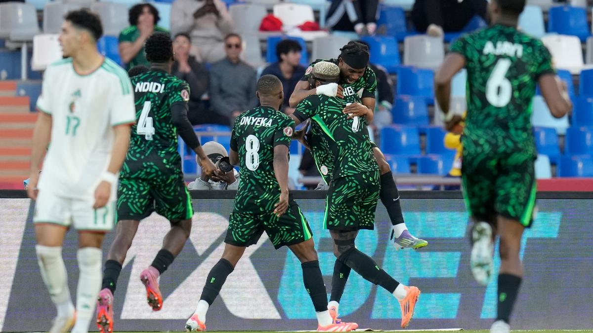 AFCON 2025-26: Nigeria beats Algeria 2-0, sets up semifinal against Morocco – The Headlines