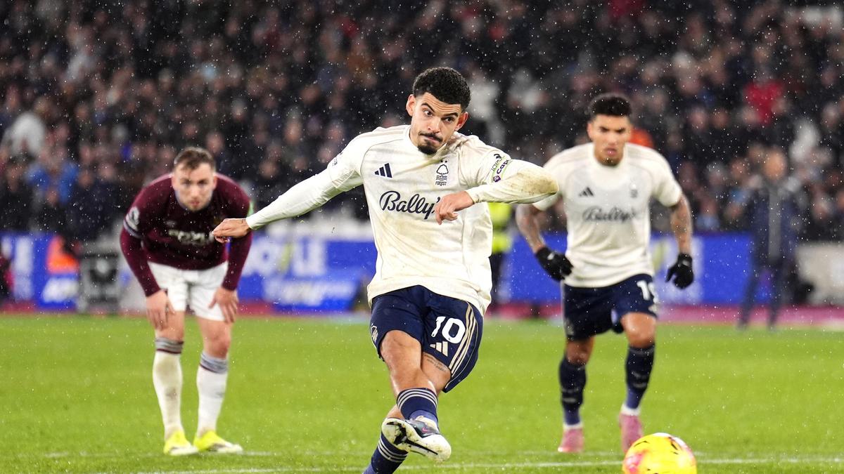 Nottingham Forest seals late 2-1 win at West Ham to pile pressure on former manager Nuno – The Headlines