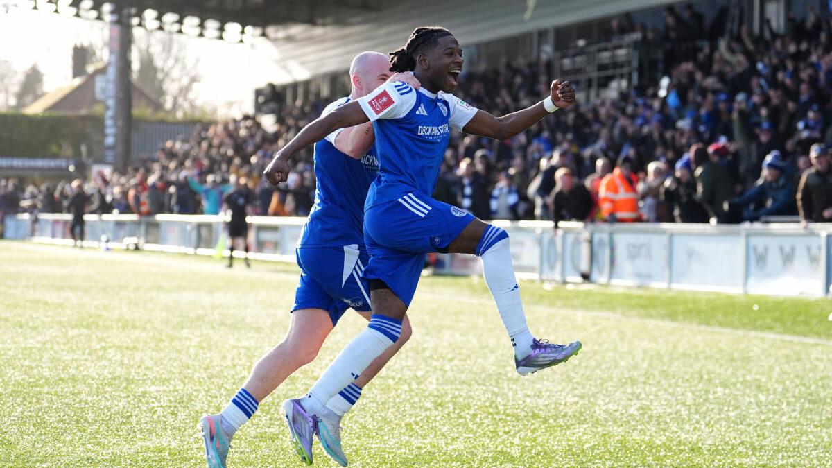 FA Cup: Defending champion Crystal Palace knocked out by sixth-tier Macclesfield – The Headlines